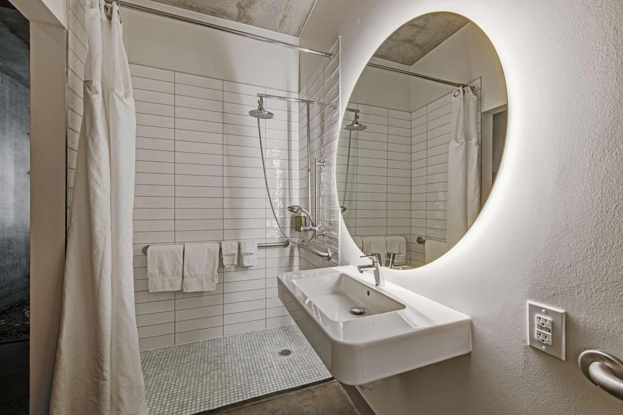 Nylo Dallas Plano Hotel, Tapestry Collection By Hilton Εξωτερικό φωτογραφία